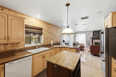 Casa en venta en Sarasota, Florida, 4 dormitorios, 278.89 m2 № 2383542 - foto 20