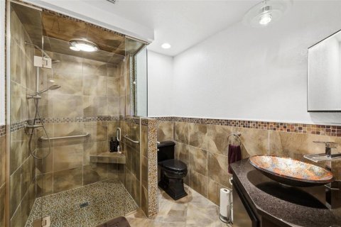 Casa en venta en Sarasota, Florida, 4 dormitorios, 278.89 m2 № 2383542 - foto 28