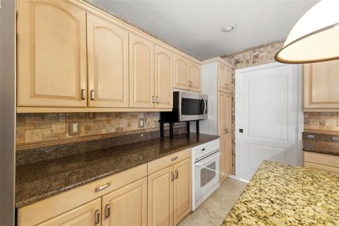 Casa en venta en Sarasota, Florida, 4 dormitorios, 278.89 m2 № 2383542 - foto 21