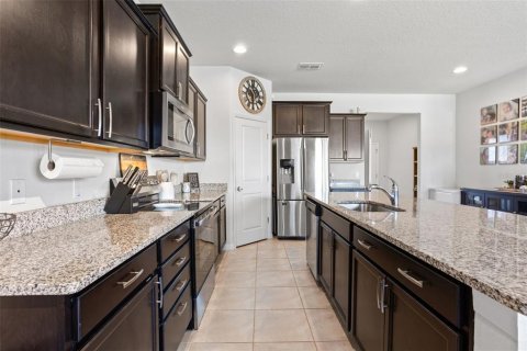 Villa ou maison à vendre à Polk City, Floride: 4 chambres, 247.96 m2 № 1911205 - photo 11
