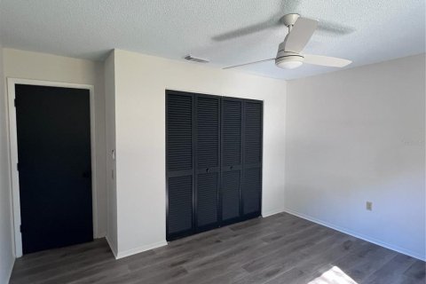 Villa ou maison à louer à Sarasota, Floride: 3 chambres, 123.75 m2 № 2116337 - photo 9