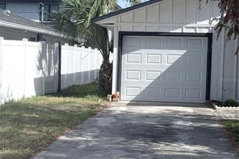 Villa ou maison à louer à Sarasota, Floride: 3 chambres, 123.75 m2 № 2116337 - photo 11