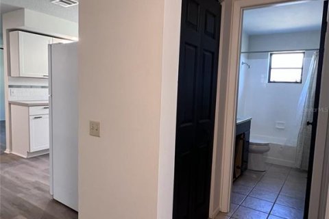 Villa ou maison à louer à Sarasota, Floride: 3 chambres, 123.75 m2 № 2116337 - photo 10