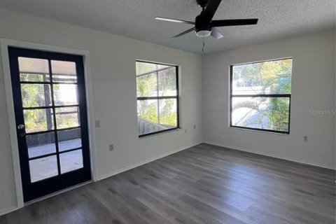 Villa ou maison à louer à Sarasota, Floride: 3 chambres, 123.75 m2 № 2116337 - photo 7