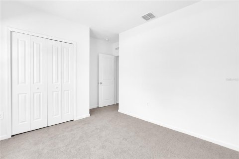 House in Kissimmee, Florida 4 bedrooms, 179.86 sq.m. № 1884516 - photo 8