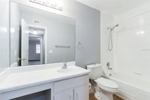 Condominio en venta en Maitland, Florida, 1 dormitorio, 70.51 m2 № 1773895 - foto 8