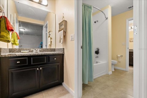 Casa en venta en Winter Garden, Florida, 5 dormitorios, 288 m2 № 1852656 - foto 24