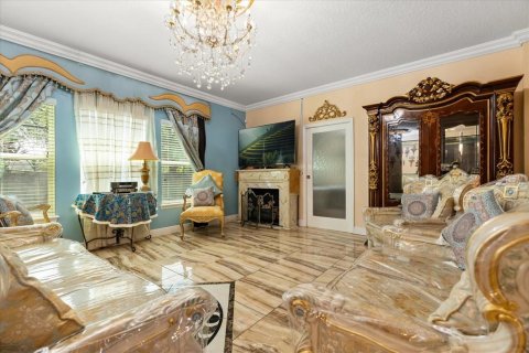 Casa en venta en Winter Garden, Florida, 5 dormitorios, 288 m2 № 1852656 - foto 8