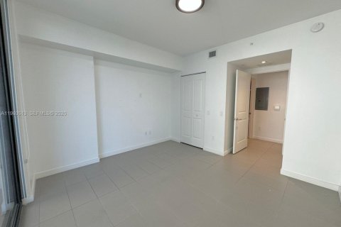 Снять в аренду кондоминиум в Майами, Флорида 1 спальня, 69.86м2, № 2023475 - фото 12