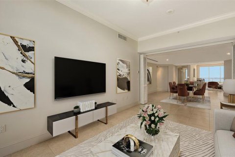 Condominio en venta en Longboat Key, Florida, 2 dormitorios, 236.9 m2 № 2098729 - foto 17