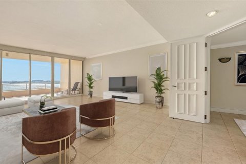 Condominio en venta en Longboat Key, Florida, 2 dormitorios, 236.9 m2 № 2098729 - foto 4