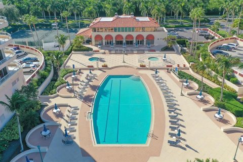 Condominio en venta en Longboat Key, Florida, 2 dormitorios, 236.9 m2 № 2098729 - foto 29