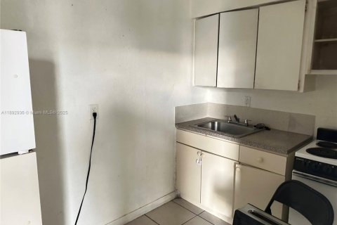 Copropriété à louer à Miami, Floride: 1 chambre, 39.3 m2 № 1946689 - photo 13