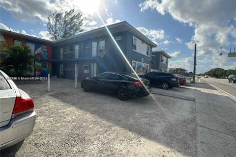 Copropriété à louer à Miami, Floride: 1 chambre, 39.3 m2 № 1946689 - photo 4