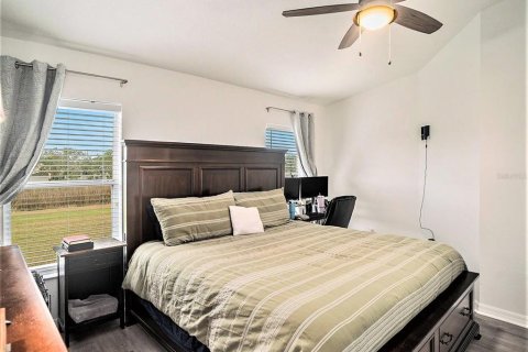 House in Gibsonton, Florida 3 bedrooms, 121.05 sq.m. № 2221027 - photo 13