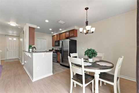Touwnhouse à vendre à New Port Richey, Floride: 3 chambres, 133.59 m2 № 2398271 - photo 8