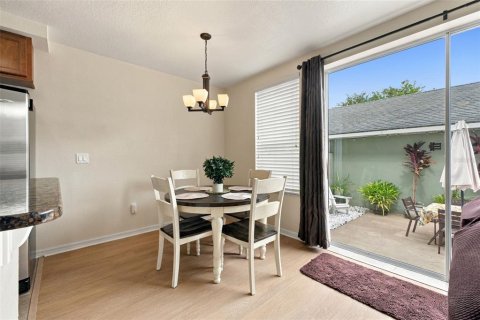 Touwnhouse à vendre à New Port Richey, Floride: 3 chambres, 133.59 m2 № 2398271 - photo 9