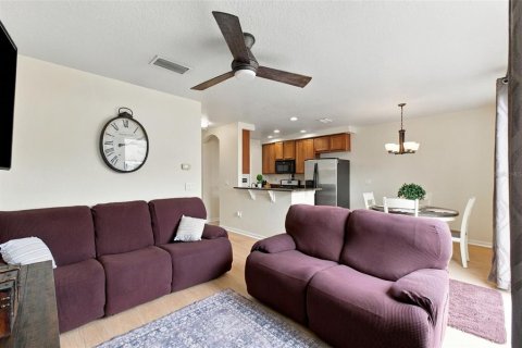 Touwnhouse à vendre à New Port Richey, Floride: 3 chambres, 133.59 m2 № 2398271 - photo 6