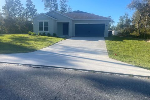 House in Ocala, Florida 3 bedrooms, 156.45 sq.m. № 2379720 - photo 2