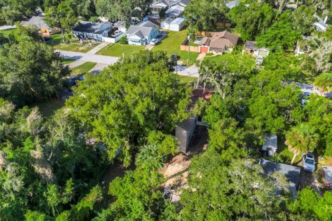 Casa en venta en Eustis, Florida, 4 dormitorios, 208.47 m2 № 2425905 - foto 21