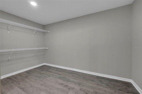 Casa en venta en Eustis, Florida, 4 dormitorios, 208.47 m2 № 2425905 - foto 17