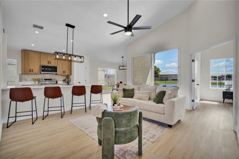 Villa ou maison à vendre à Orlando, Floride: 3 chambres, 123 m2 № 2308739 - photo 4