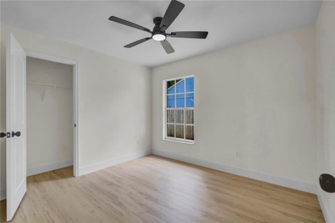 Villa ou maison à vendre à Orlando, Floride: 3 chambres, 123 m2 № 2308739 - photo 16
