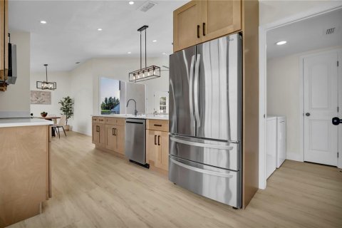 Villa ou maison à vendre à Orlando, Floride: 3 chambres, 123 m2 № 2308739 - photo 6