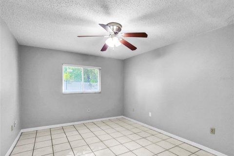 Casa en alquiler en Spring Hill, Florida, 3 dormitorios, 121.24 m2 № 1904471 - foto 12