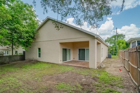 Villa ou maison à louer à Tarpon Springs, Floride: 3 chambres, 141.77 m2 № 1880719 - photo 14