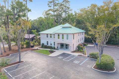 Commercial property in Gainesville, Florida 875.79 sq.m. № 1901672 - photo 1