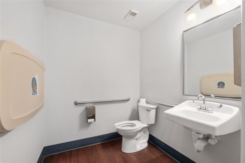 Commercial property in Gainesville, Florida 875.79 sq.m. № 1901672 - photo 26