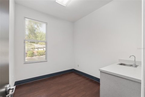 Commercial property in Gainesville, Florida 875.79 sq.m. № 1901672 - photo 29