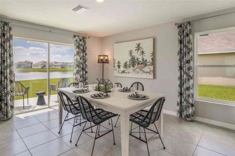 House in Brooksville, Florida 4 bedrooms, 209.96 sq.m. № 1680519 - photo 7