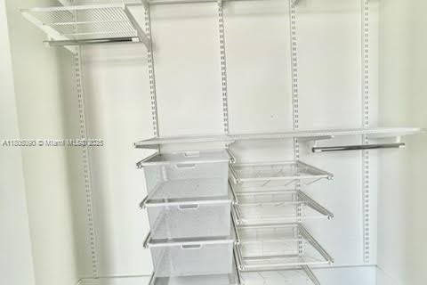 Adosado en venta en Doral, Florida, 3 dormitorios, 168.71 m2 № 2014464 - foto 16