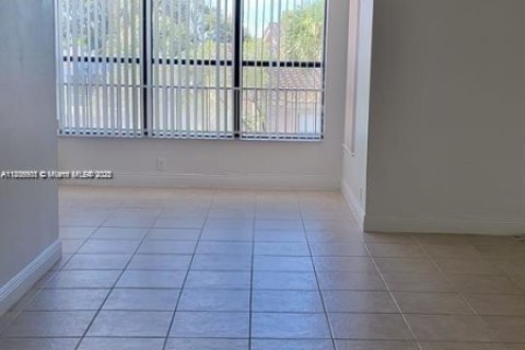 Condo in Davie, Florida, 2 bedrooms  № 1818500 - photo 10