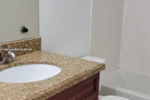 Condo in Davie, Florida, 2 bedrooms  № 1818500 - photo 8