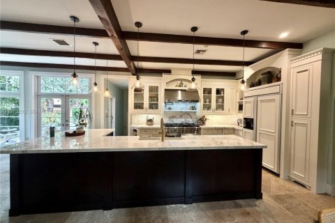 Casa en alquiler en Coral Gables, Florida, 4 dormitorios, 276.11 m2 № 2063151 - foto 27