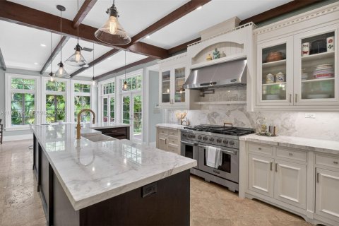 Casa en alquiler en Coral Gables, Florida, 4 dormitorios, 276.11 m2 № 2063151 - foto 25