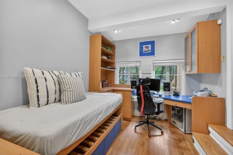 Casa en alquiler en Coral Gables, Florida, 4 dormitorios, 276.11 m2 № 2063151 - foto 23