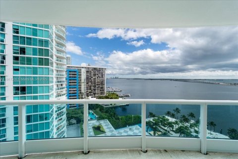 Copropriété à vendre à Miami, Floride: 3 chambres, 241.55 m2 № 1973470 - photo 12