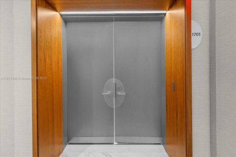 Copropriété à vendre à Miami, Floride: 3 chambres, 241.55 m2 № 1973470 - photo 4