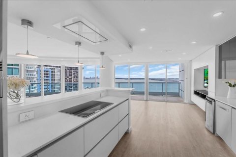 Copropriété à vendre à Miami, Floride: 3 chambres, 241.55 m2 № 1973470 - photo 7