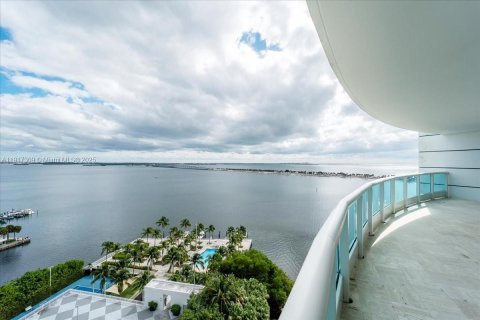 Copropriété à vendre à Miami, Floride: 3 chambres, 241.55 m2 № 1973470 - photo 28