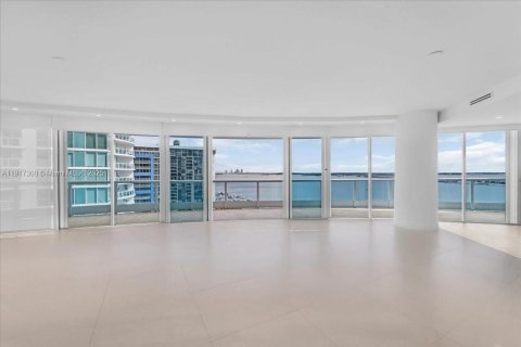 Copropriété à vendre à Miami, Floride: 3 chambres, 241.55 m2 № 1973470 - photo 6