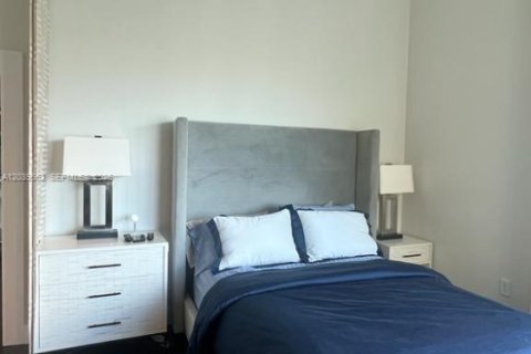 Copropriété à louer à Miami, Floride: 2 chambres, 110.46 m2 № 2089469 - photo 16