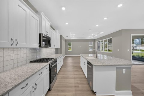 Villa ou maison à vendre à Ocala, Floride: 2 chambres, 199 m2 № 2408609 - photo 20