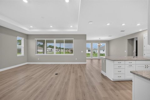 Villa ou maison à vendre à Ocala, Floride: 2 chambres, 199 m2 № 2408609 - photo 11