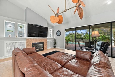 Casa en venta en Dade City, Florida, 3 dormitorios, 312.62 m2 № 2383738 - foto 8