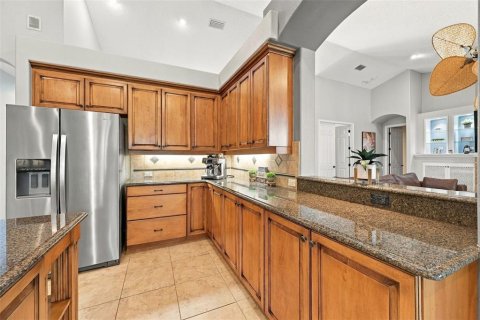 Casa en venta en Dade City, Florida, 3 dormitorios, 312.62 m2 № 2383738 - foto 17